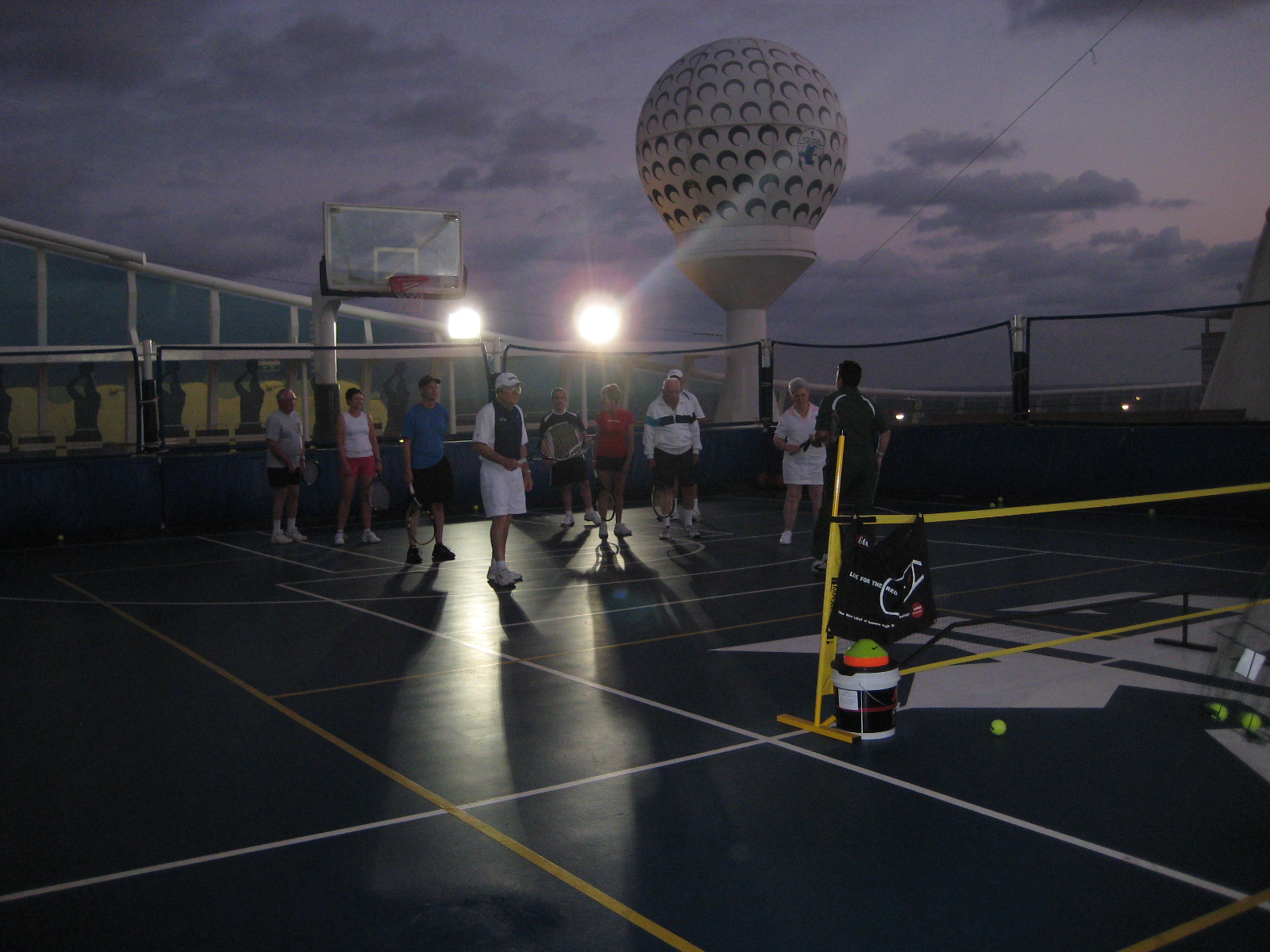 tennis on ship