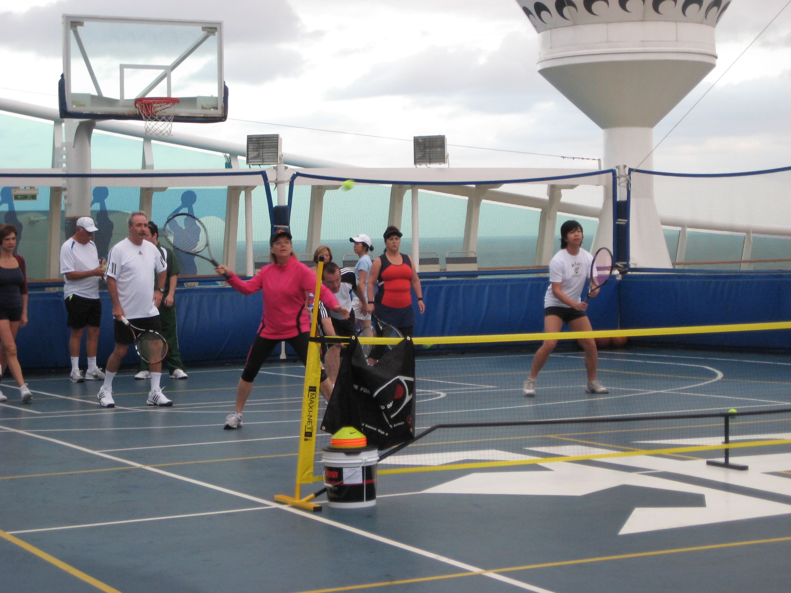 tennis on ship